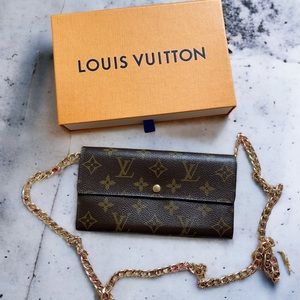 Authentic Louis Vuitton Sarah classic monogram canvas long wallet mini crossbody